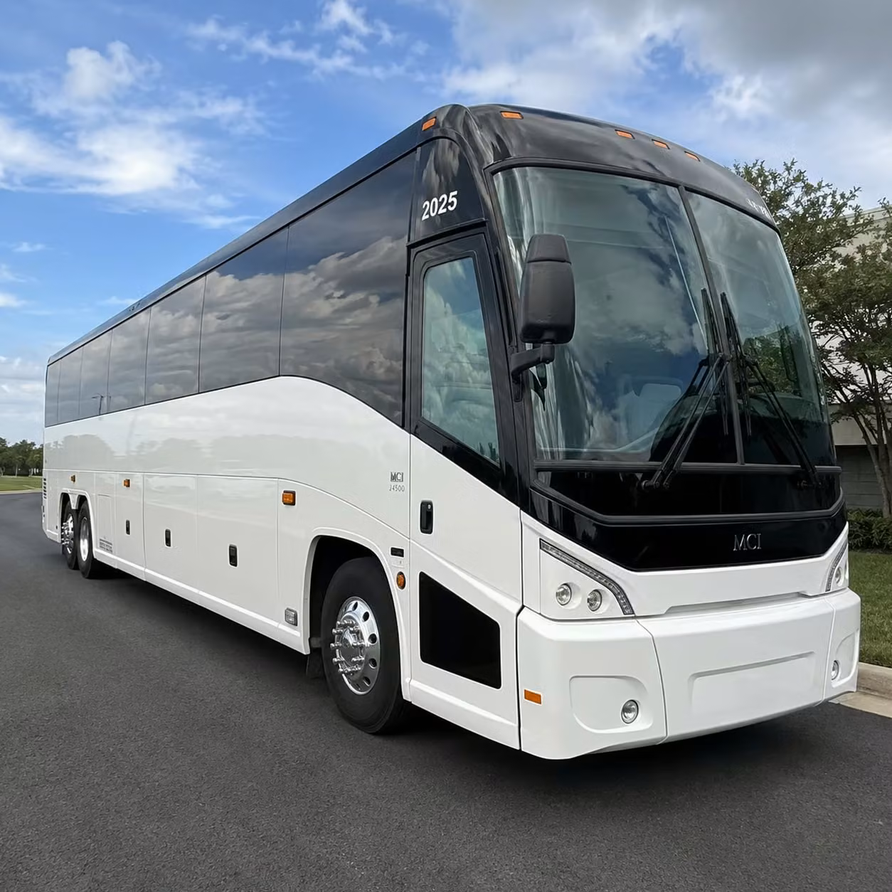 concert bus rentals to the roseland theater and crystal ballroom from gresham