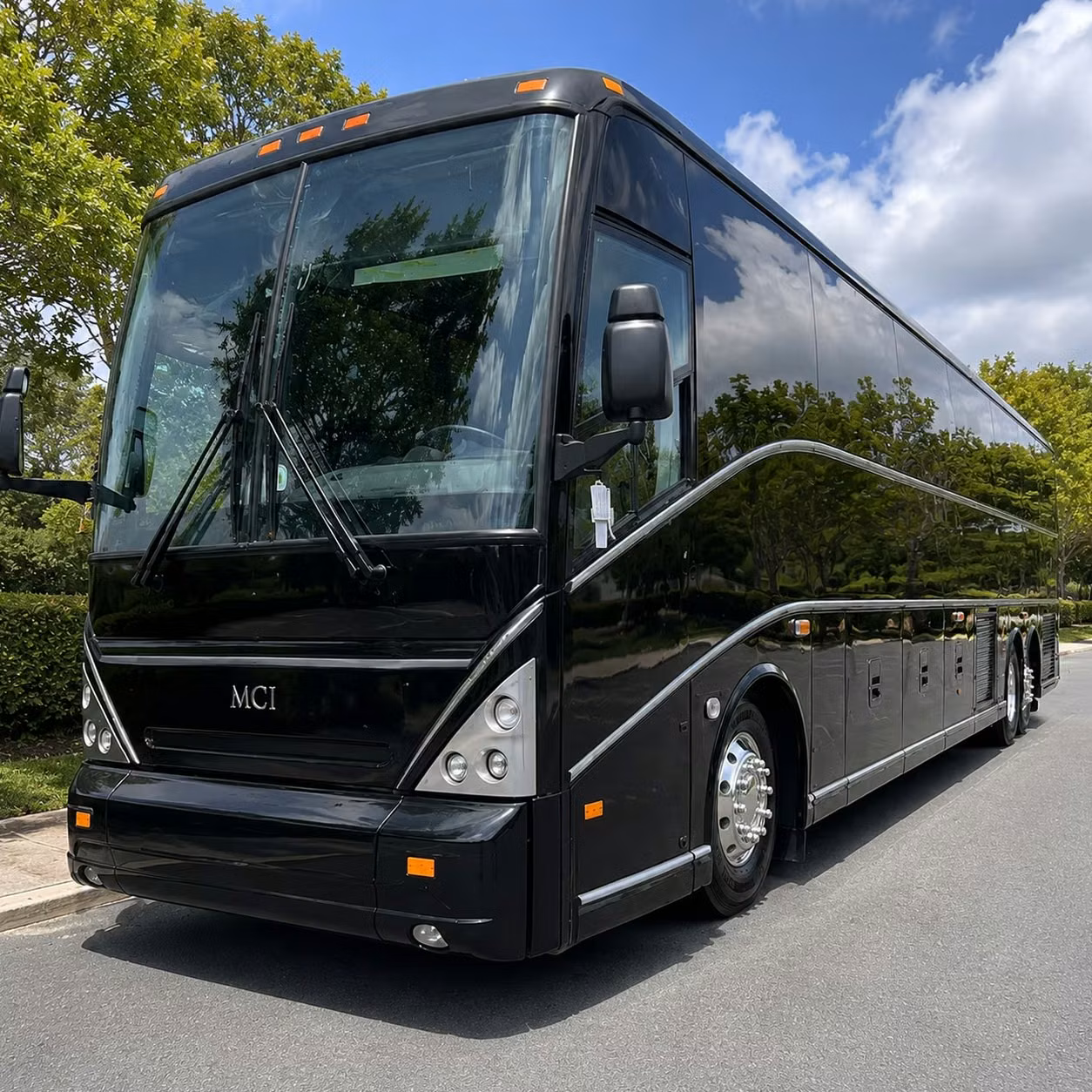 convention and conference shuttle bus rentals near gresham