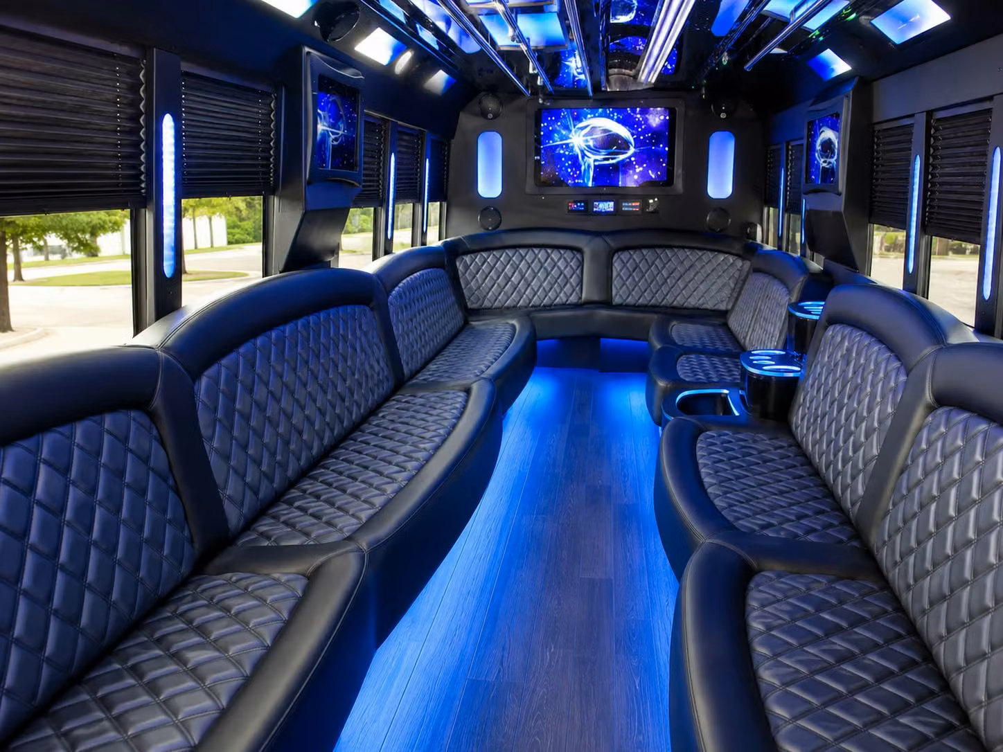 gresham prom party buses come loaded with the amenities your group wants