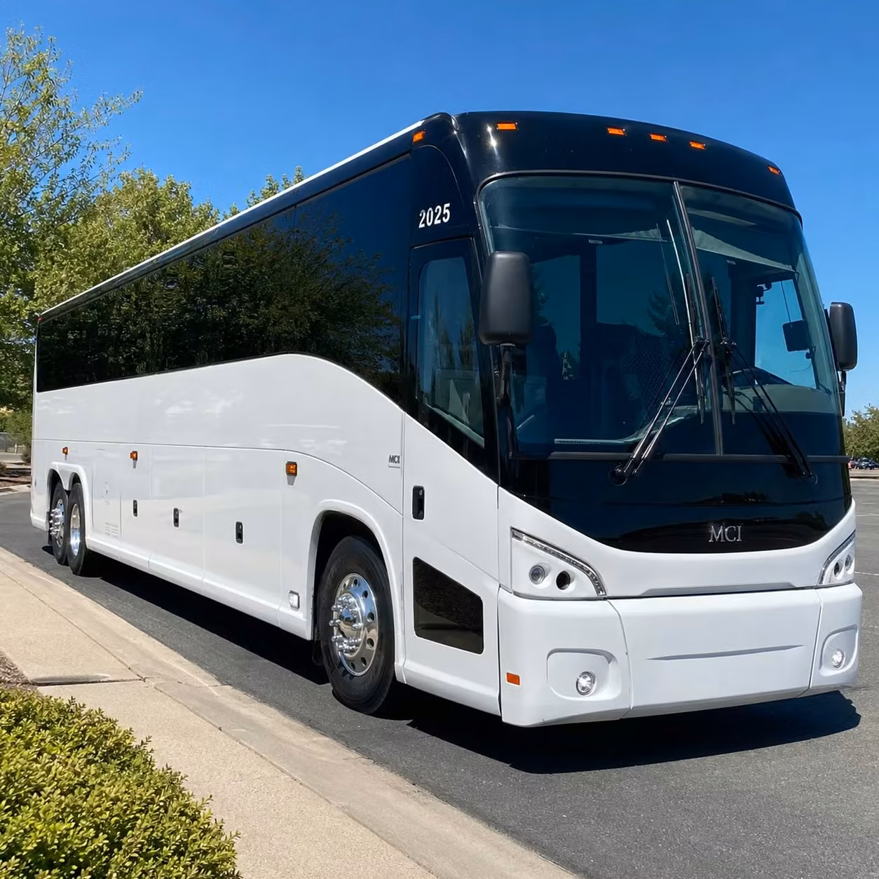 long distance corporate charter bus rentals from gresham